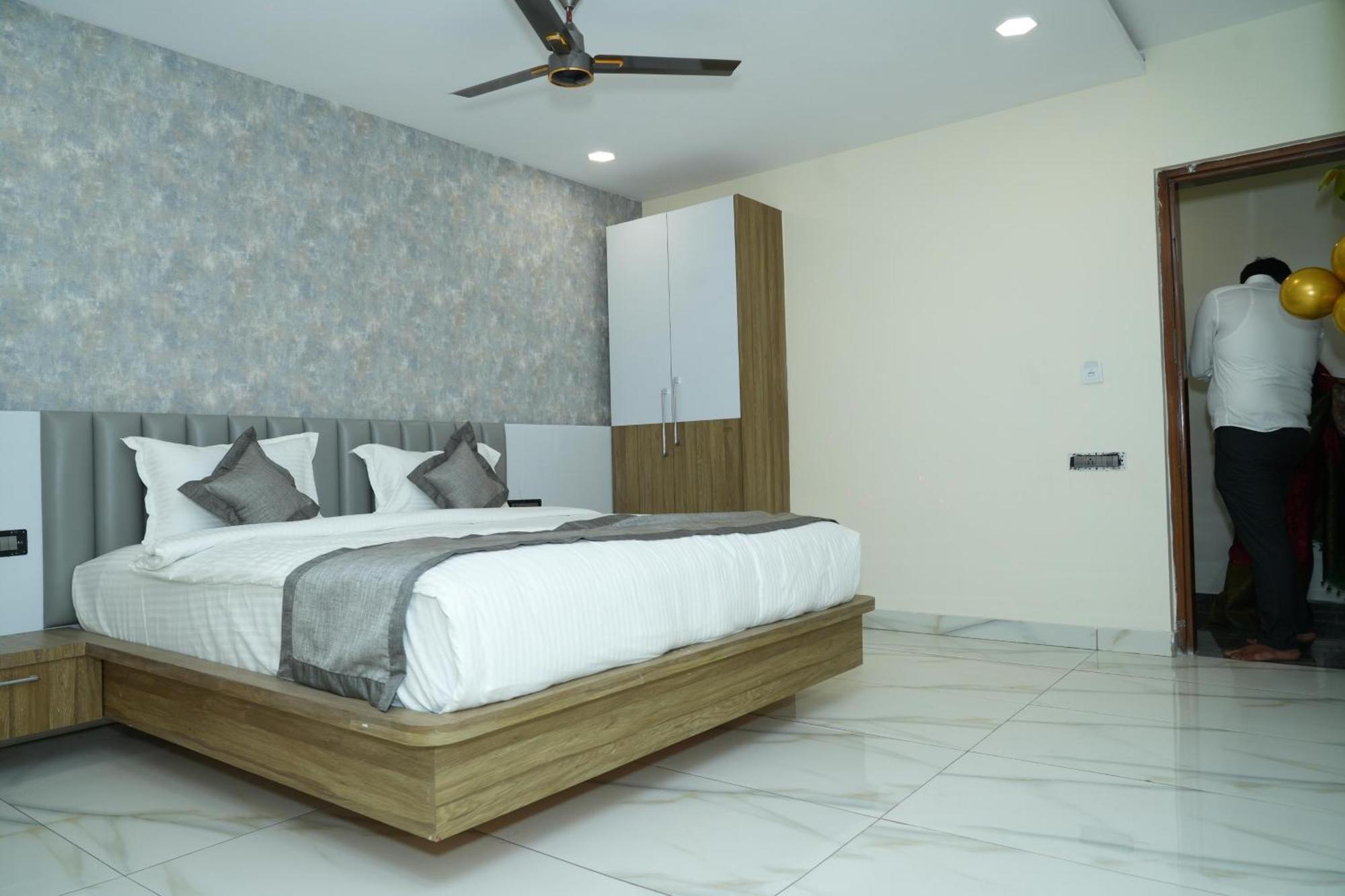 Hotel Phoenix Grand Visakhapatnam Exterior foto